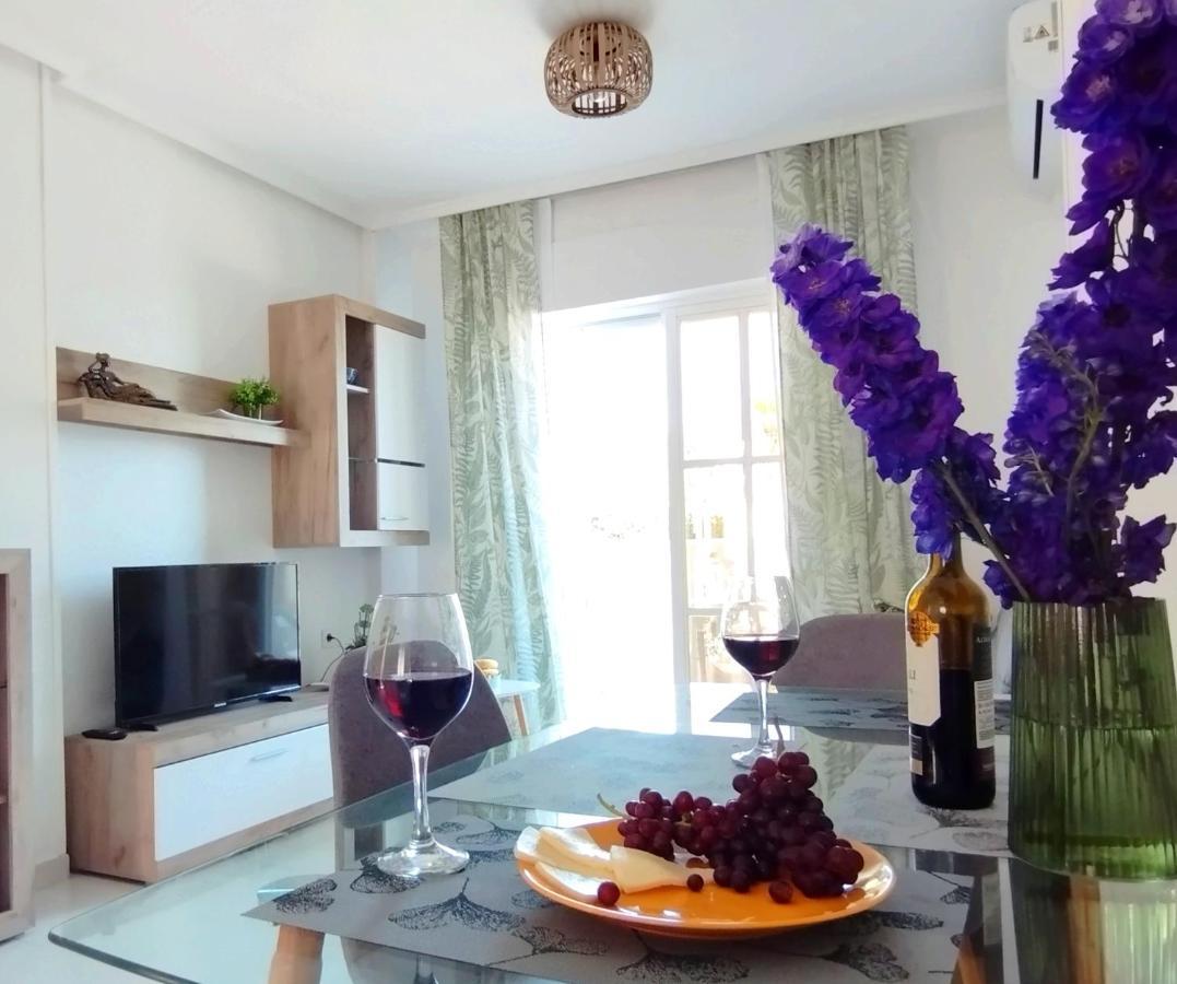 Torrevista Three Bedroom Apartment, Two Swimming Pools And Garage Apartment
